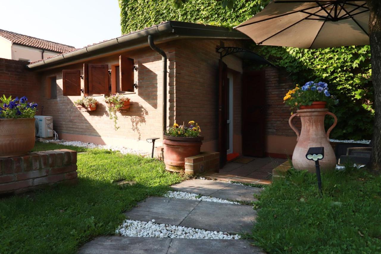 Villa Oasi Ferrara Zewnętrze zdjęcie