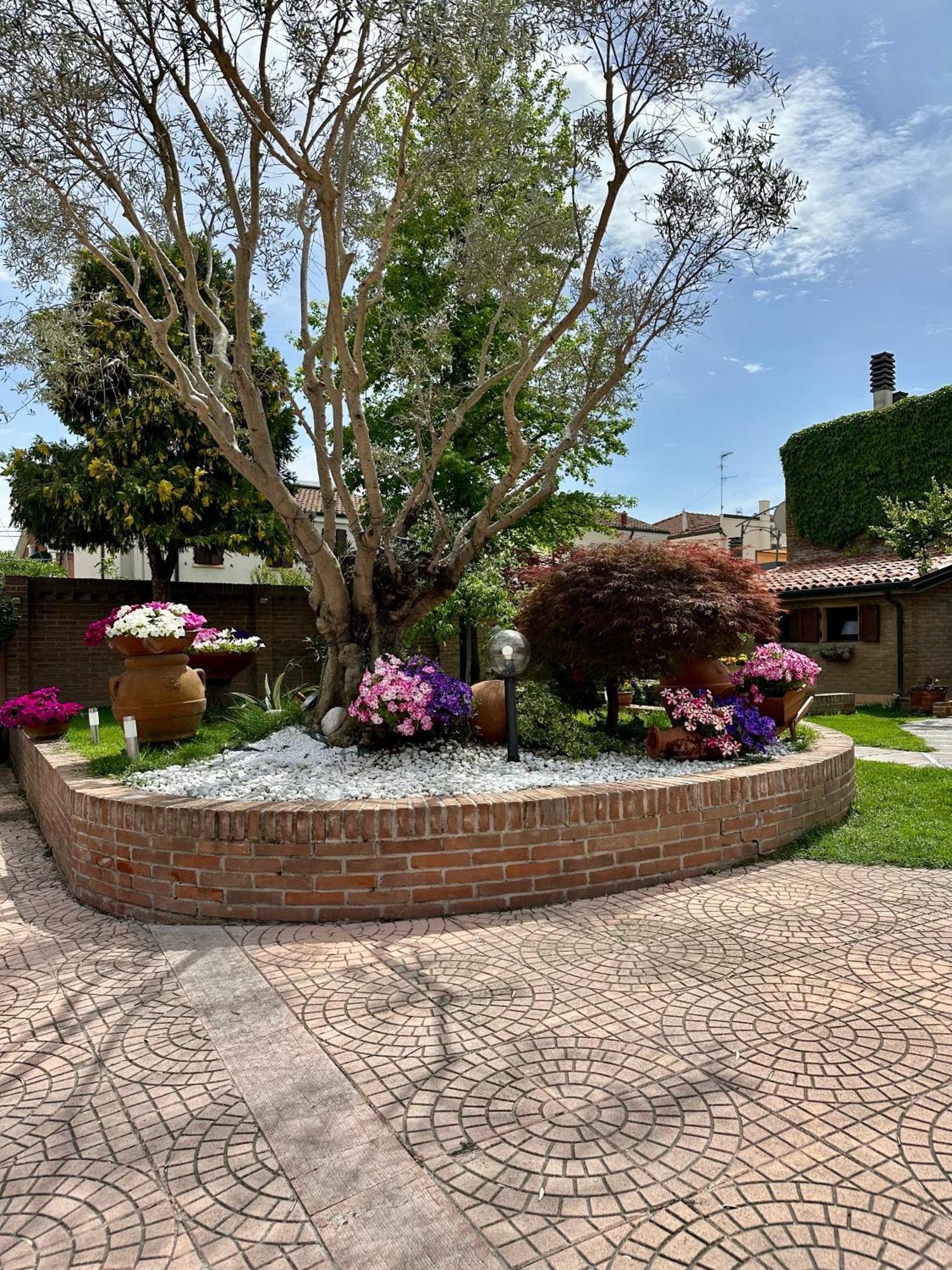 Villa Oasi Ferrara Zewnętrze zdjęcie